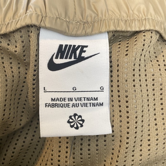 NIKE TECH Men’s Lined Woven Pants - Color Khaki/Black - Size L - Picture 9 of 10